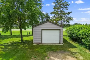 705 N Estates Ave, Litchfield, MN 55355 - Photo 76