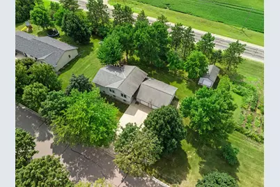 705 N Estates Avenue, Litchfield, MN 55355 - Photo 6
