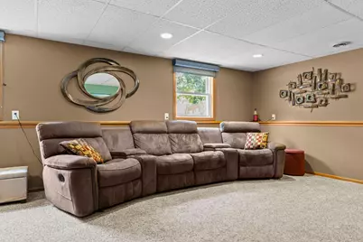 705 N Estates Avenue, Litchfield, MN 55355 - Photo 40