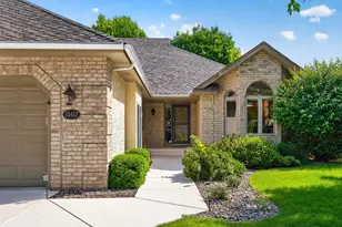 10417 Fawns Way, Eden Prairie, MN 55347 - Photo 2