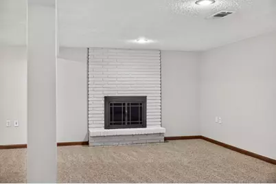 133 Craig Way NE, Fridley, MN 55432 - Photo 54