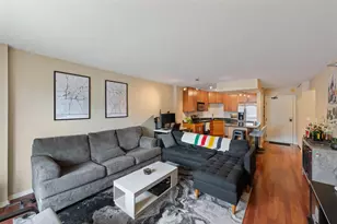 401 S 1st St, Minneapolis, MN 55401 - Photo 1