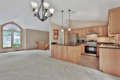 1098 Heather Drive, Woodbury, MN 55129 - Photo 10