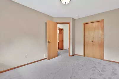 1098 Heather Drive, Woodbury, MN 55129 - Photo 16