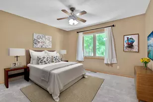 1098 Heather Dr, Woodbury, MN 55129 - Photo 14