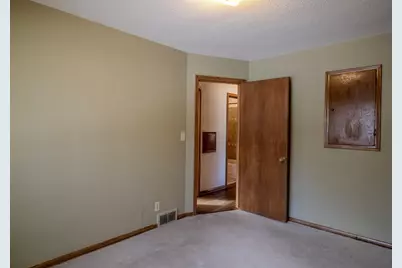 2187 Burr Street N, Maplewood, MN 55117 - Photo 22
