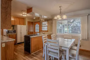 2187 Burr St N, Maplewood, MN 55117 - Photo 28