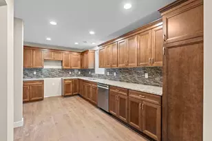 5160 Bald Eagle Ave, White Bear Lake, MN 55110 - Photo 8
