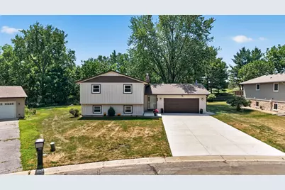 460 Hawes Avenue, Vadnais Heights, MN 55127 - Photo 34
