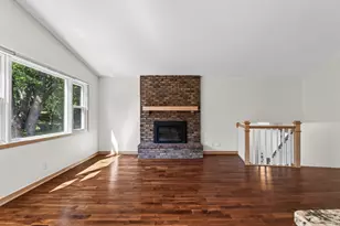 460 Hawes Ave, Vadnais Heights, MN 55127 - Photo 8