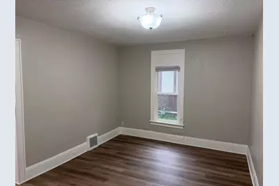 3023 Queen Avenue N, Minneapolis, MN 55411 - Photo 6
