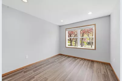 71 B Street, Saint Paul, MN 55106 - Photo 26