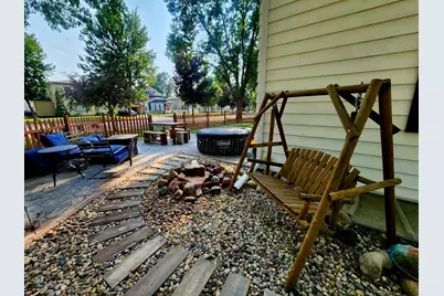 401 W Main Street, Pipestone, MN 56164 - Photo 6