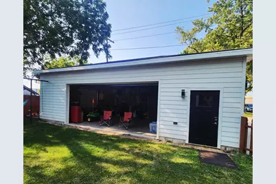 401 W Main Street, Pipestone, MN 56164 - Photo 10