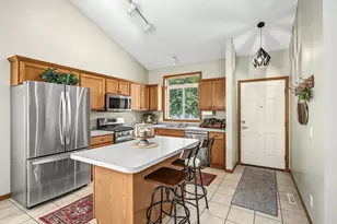 2218 Downing Ave, Shakopee, MN 55379 - Photo 2