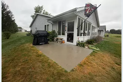 2344 Cherrywood Lane, Worthington, MN 56187 - Photo 6