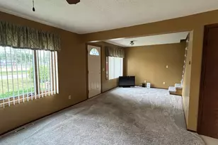 508 Main St, Oklee, MN 56742 - Photo 10