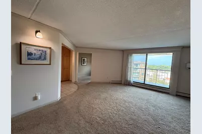 2601 Kenzie Terrace #528, Saint Anthony, MN 55418 - Photo 8