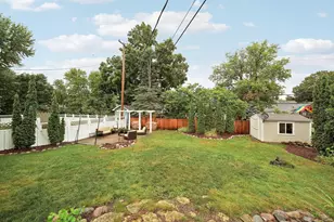 3982 Brunswick Ave S, Saint Louis Park, MN 55416 - Photo 46