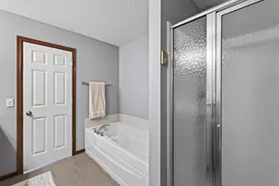 1952 Commonwealth Blvd, Chanhassen, MN 55317 - Photo 24