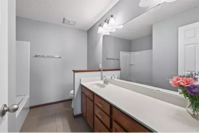 1952 Commonwealth Boulevard #4, Chanhassen, MN 55317 - Photo 20
