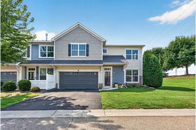 1952 Commonwealth Boulevard #4, Chanhassen, MN 55317 - Photo 1