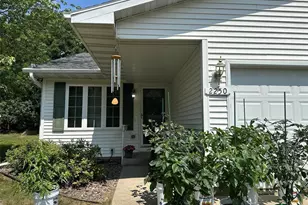 2250-2252 Frank St, Eau Claire, WI 54703 - Photo 2