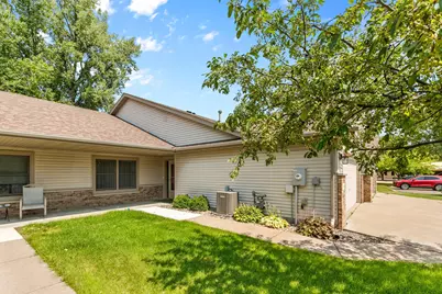10968 Kirby Boulevard, Chisago City, MN 55013 - Photo 2