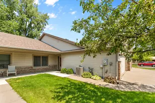 10968 Kirby Blvd, Chisago City, MN 55013 - Photo 2