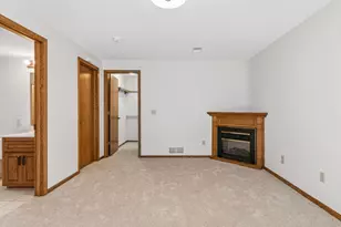 2002 Mesabi Ave E, Maplewood, MN 55109 - Photo 16