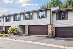 2002 Mesabi Ave E, Maplewood, MN 55109 - Photo 1