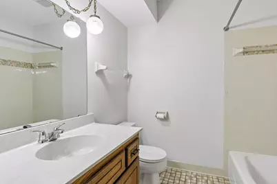 2002 Mesabi Avenue E, Maplewood, MN 55109 - Photo 14
