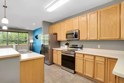 17732 68th Place N, Maple Grove, MN 55311 - Photo 6