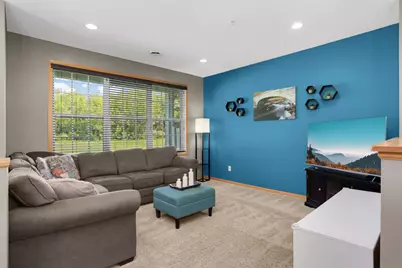 17732 68th Place N, Maple Grove, MN 55311 - Photo 4