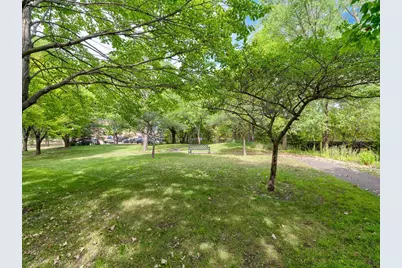 406 Duke Street, Saint Paul, MN 55102 - Photo 26