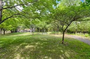 406 Duke St, Saint Paul, MN 55102 - Photo 26