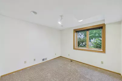 2742 Hilltop Court, North Saint Paul, MN 55109 - Photo 14