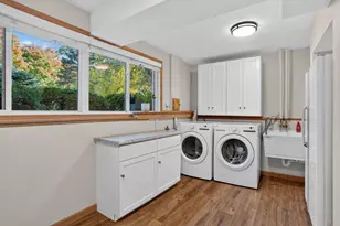 8412 Hiawatha Ave, Eden Prairie, MN 55347 - Photo 16