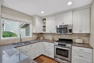 8412 Hiawatha Ave, Eden Prairie, MN 55347 - Photo 4