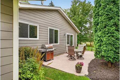 8412 Hiawatha Avenue, Eden Prairie, MN 55347 - Photo 18