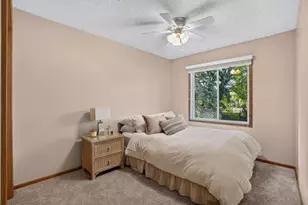 8412 Hiawatha Ave, Eden Prairie, MN 55347 - Photo 12