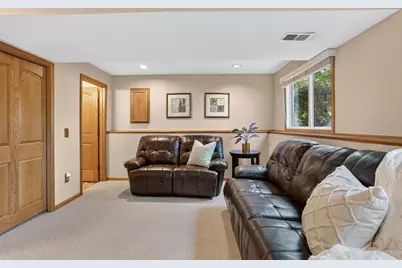 8412 Hiawatha Avenue, Eden Prairie, MN 55347 - Photo 14