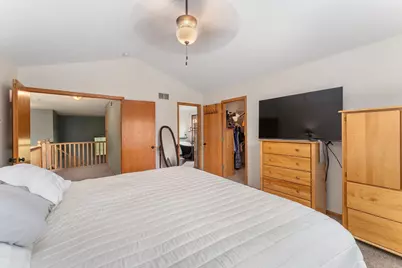 1517 Deerwood Bend, Eagan, MN 55122 - Photo 36