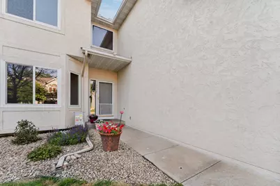 1517 Deerwood Bend, Eagan, MN 55122 - Photo 4
