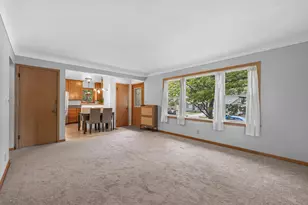 2093 Sherwood Ave, Saint Paul, MN 55119 - Photo 6