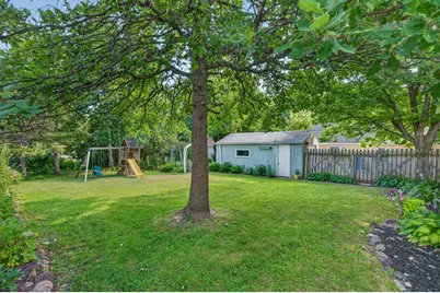 2093 Sherwood Avenue, Saint Paul, MN 55119 - Photo 32