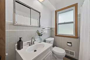 2093 Sherwood Ave, Saint Paul, MN 55119 - Photo 16