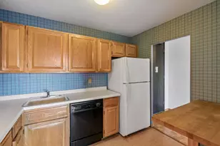 400 Groveland Ave, Minneapolis, MN 55403 - Photo 16