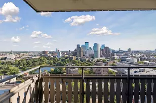 400 Groveland Ave, Minneapolis, MN 55403 - Photo 4
