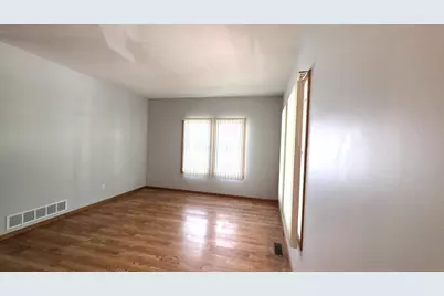 675 Otsego Street, Saint Paul, MN 55101 - Photo 8
